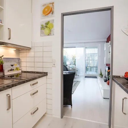 アパート Ahw 002 - 